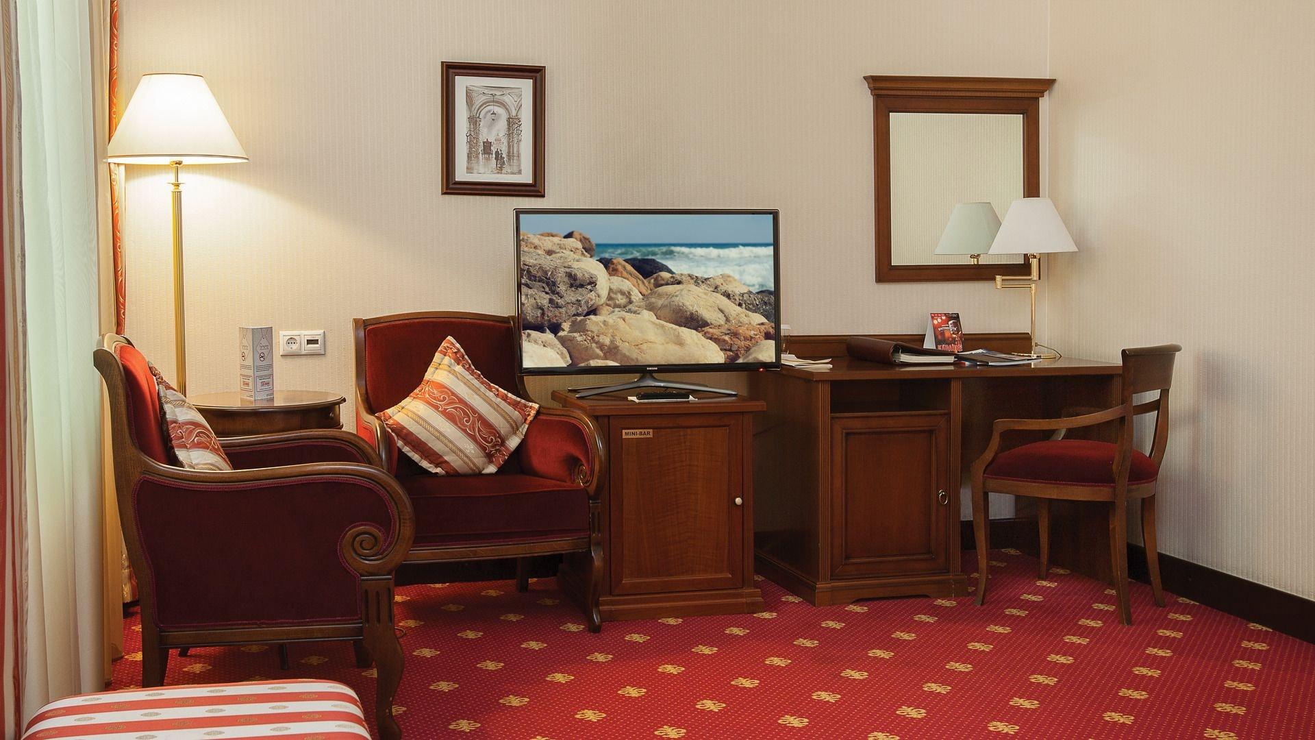 Grand Tien Shan Hotel Alma-Ata Exteriör bild